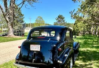 Unknown-Sedan-1939-Black-BlackMaroon-6