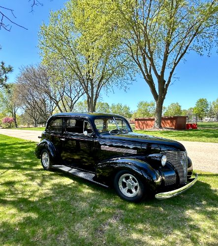 Unknown-Sedan-1939-Black-BlackMaroon-9