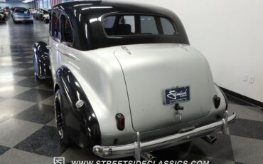 Unknown-Sedan-1939-Black-and-Silver-Gray-14