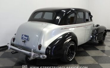 Unknown-Sedan-1939-Black-and-Silver-Gray-17