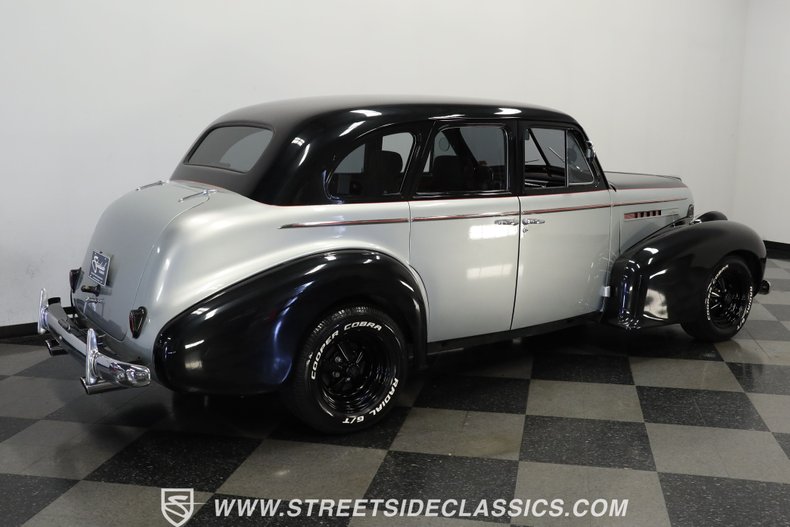 Unknown-Sedan-1939-Black-and-Silver-Gray-18