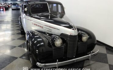 Unknown-Sedan-1939-Black-and-Silver-Gray-24