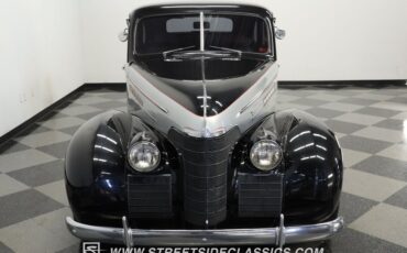 Unknown-Sedan-1939-Black-and-Silver-Gray-25
