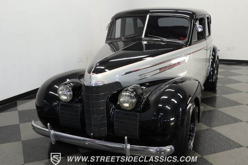 Unknown-Sedan-1939-Black-and-Silver-Gray-26