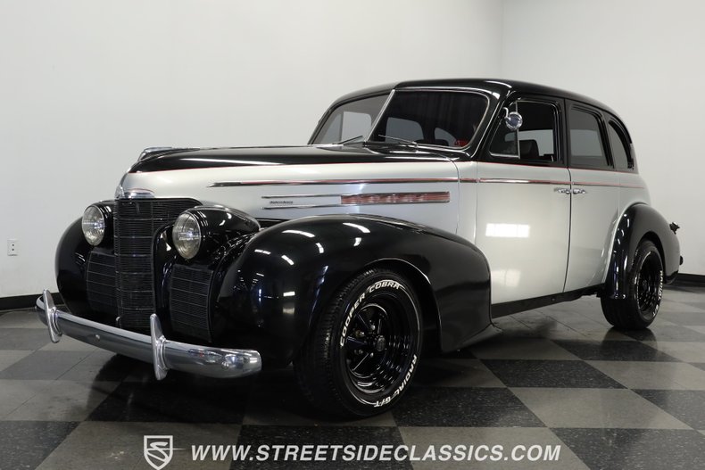 Unknown-Sedan-1939-Black-and-Silver-Gray-29