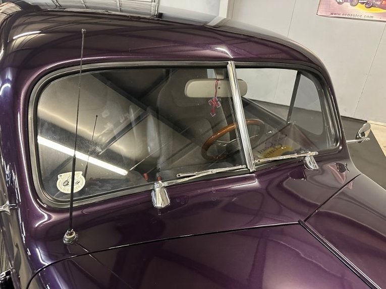Unknown-Sedan-1939-Purple-Gray-42