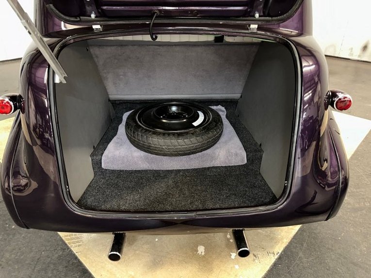 Unknown-Sedan-1939-Purple-Gray-43