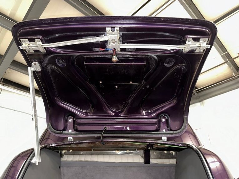 Unknown-Sedan-1939-Purple-Gray-46