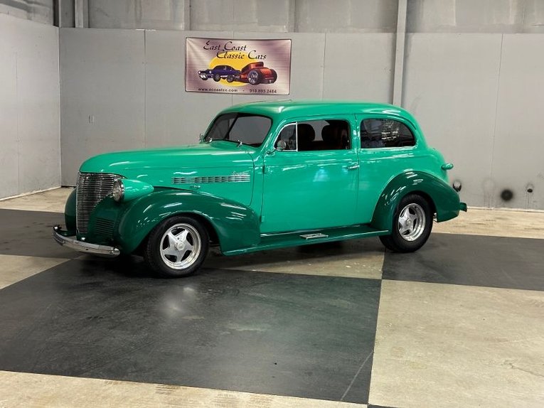 Unknown-Sedan-1939-Two-Tone-Green-Tan-12