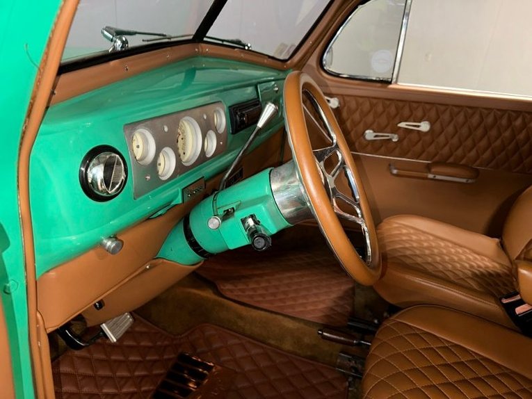 Unknown-Sedan-1939-Two-Tone-Green-Tan-20