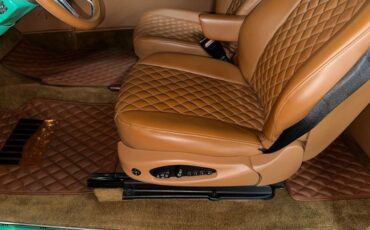Unknown-Sedan-1939-Two-Tone-Green-Tan-21