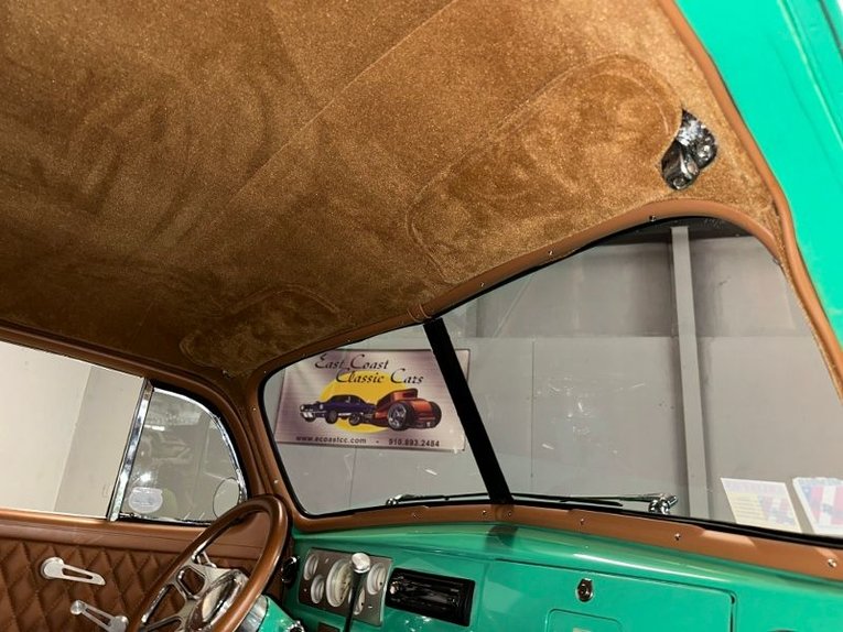 Unknown-Sedan-1939-Two-Tone-Green-Tan-3