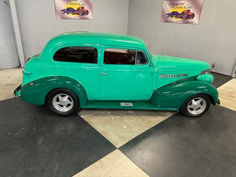 Unknown-Sedan-1939-Two-Tone-Green-Tan-32