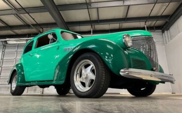 Unknown-Sedan-1939-Two-Tone-Green-Tan-34