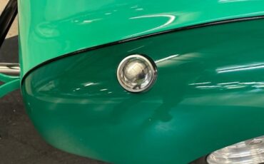 Unknown-Sedan-1939-Two-Tone-Green-Tan-35