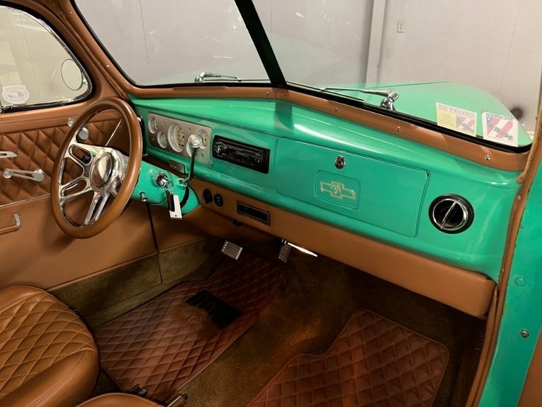 Unknown-Sedan-1939-Two-Tone-Green-Tan-39