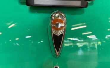 Unknown-Sedan-1939-Two-Tone-Green-Tan-42
