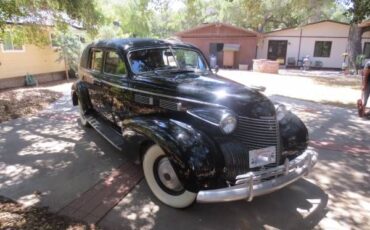 Unknown-Sedan-1940