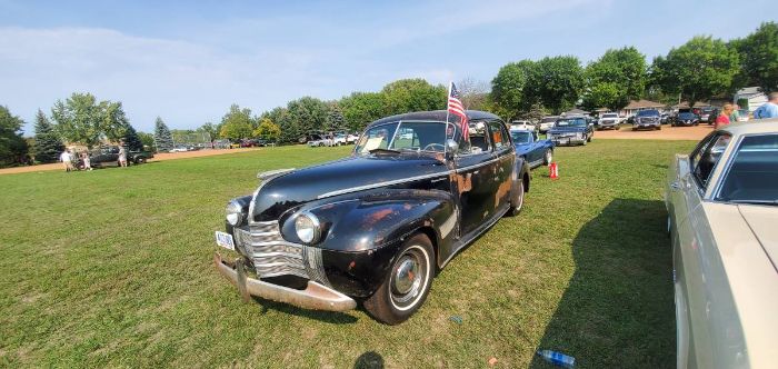 Unknown-Sedan-1940