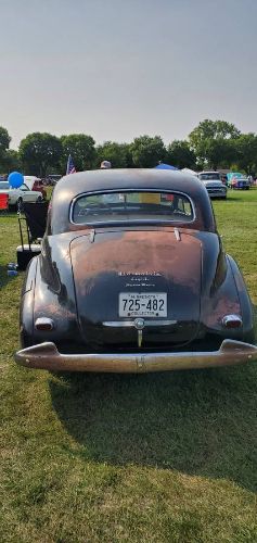 Unknown-Sedan-1940-2