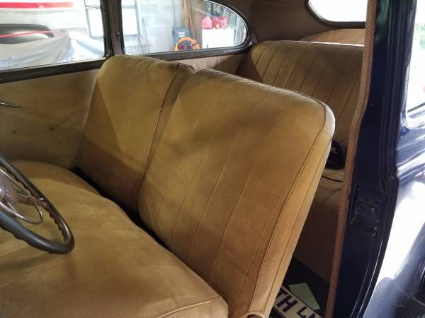 Unknown-Sedan-1940-3