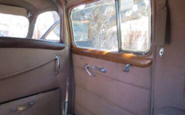 Unknown-Sedan-1940-4