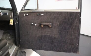 Unknown-Sedan-1940-Black-Primer-Gray-18