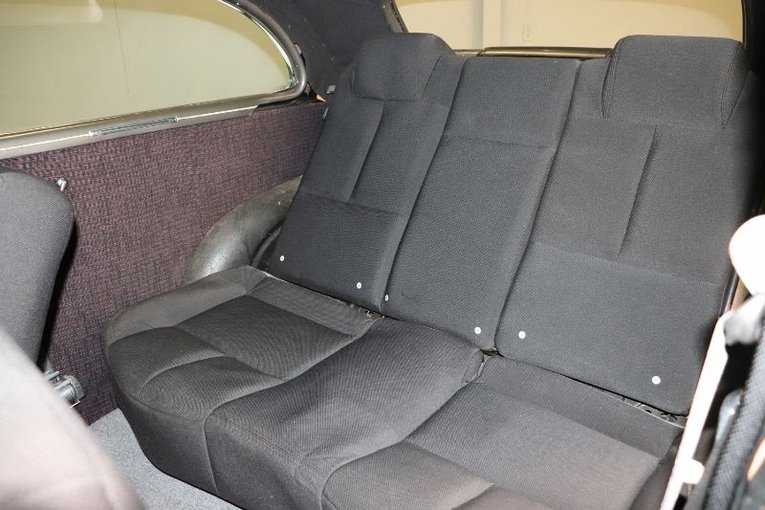 Unknown-Sedan-1940-Black-Primer-Gray-21