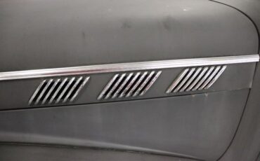 Unknown-Sedan-1940-Black-Primer-Gray-24