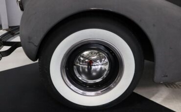 Unknown-Sedan-1940-Black-Primer-Gray-3