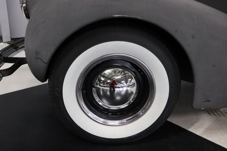 Unknown-Sedan-1940-Black-Primer-Gray-3