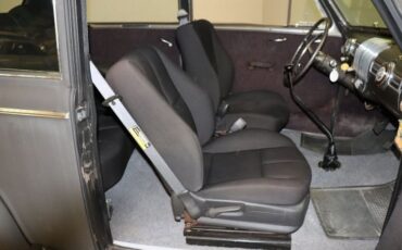 Unknown-Sedan-1940-Black-Primer-Gray-35