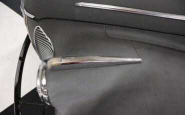 Unknown-Sedan-1940-Black-Primer-Gray-4