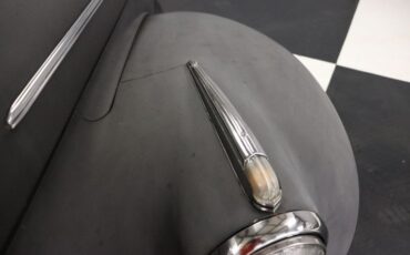 Unknown-Sedan-1940-Black-Primer-Gray-41