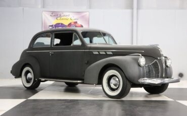 Unknown-Sedan-1940-Black-Primer-Gray-44