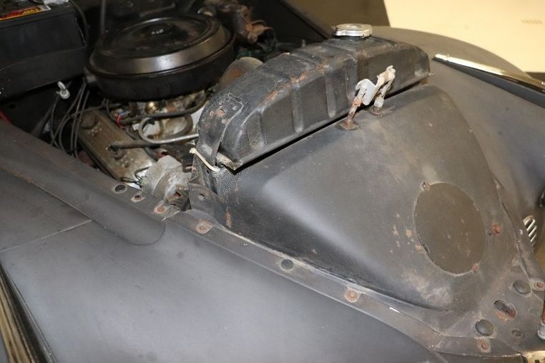 Unknown-Sedan-1940-Black-Primer-Gray-5