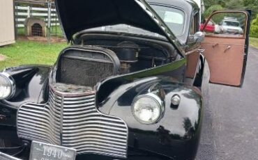 Unknown-Sedan-1940-Black-Tan-Cloth-2