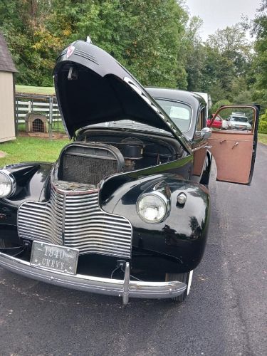 Unknown-Sedan-1940-Black-Tan-Cloth-2
