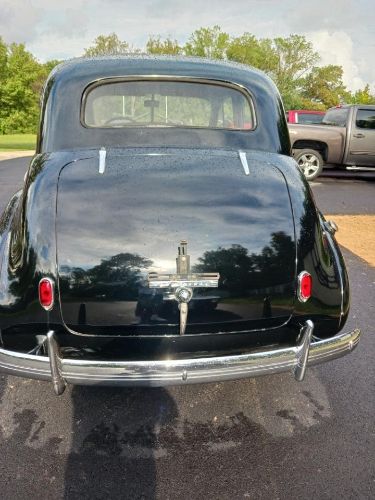 Unknown-Sedan-1940-Black-Tan-Cloth-7