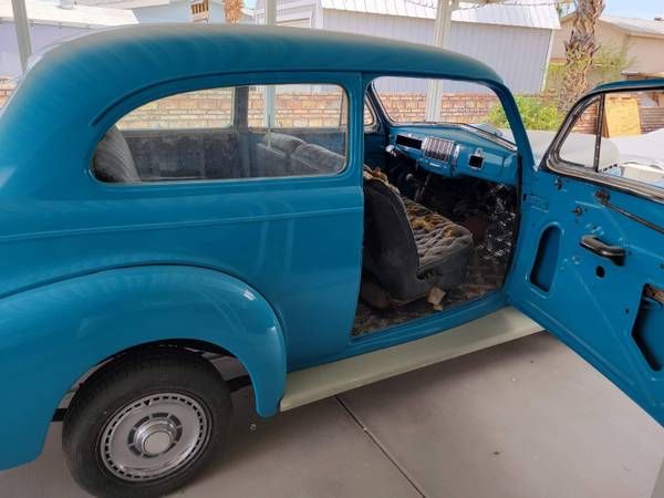Unknown-Sedan-1940-Blue-Black-1