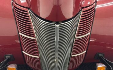 Unknown-Sedan-1940-Maroon-Metallic-Dark-Gray-14
