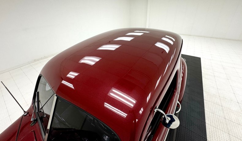 Unknown-Sedan-1940-Maroon-Metallic-Dark-Gray-19