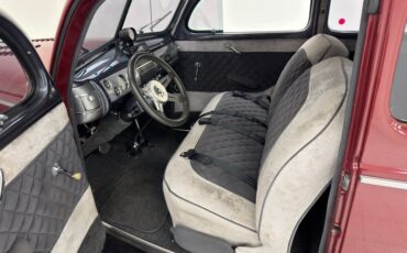 Unknown-Sedan-1940-Maroon-Metallic-Dark-Gray-38