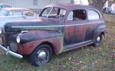 Unknown-Sedan-1941-1