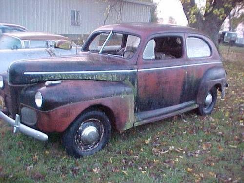 Unknown-Sedan-1941-1