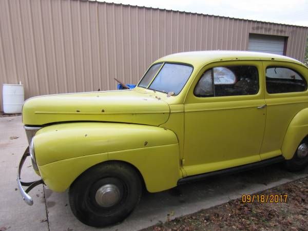 Unknown-Sedan-1941-1