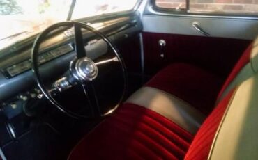 Unknown-Sedan-1941-1