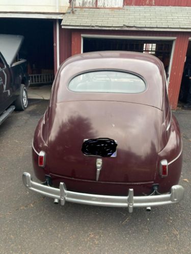 Unknown-Sedan-1941-1