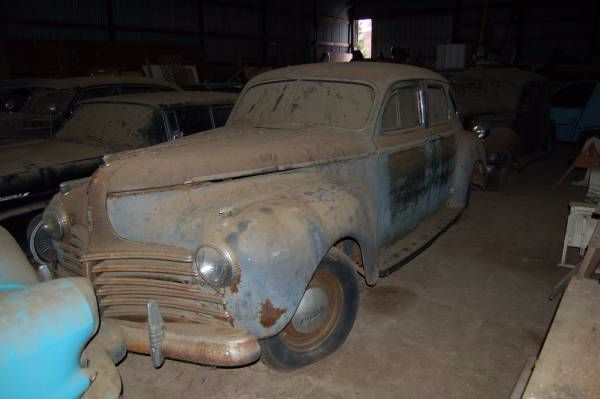Unknown-Sedan-1941