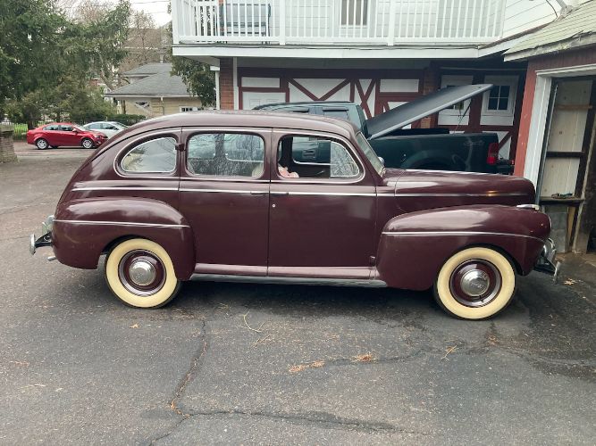 Unknown-Sedan-1941